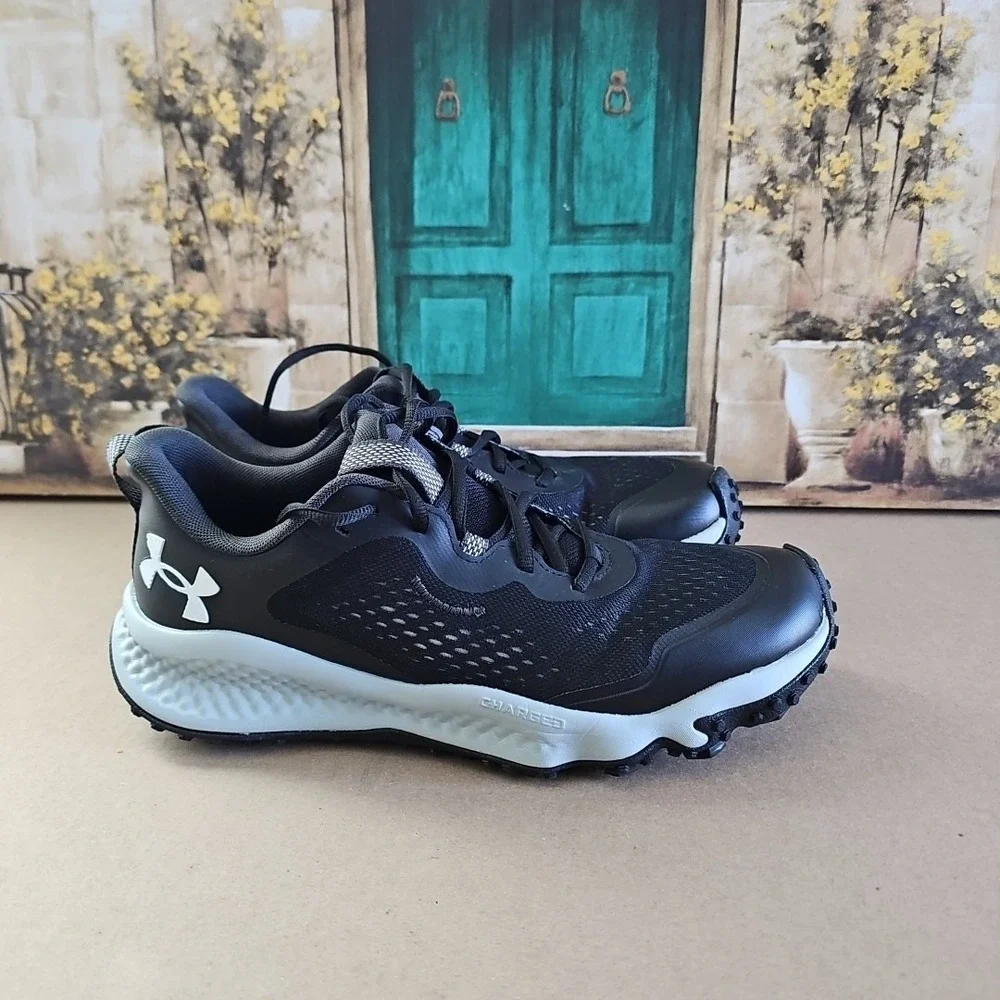 Under Armour Charged Maven Trail UA Grey Men's Road Running Shoes 3026136-002